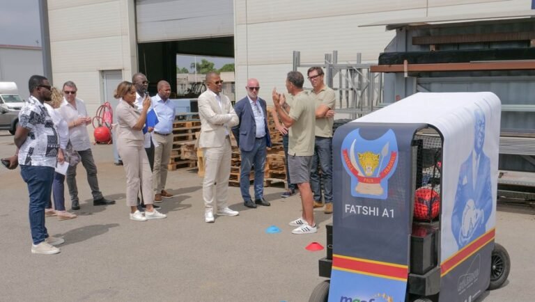 De Kinshasa à Perpignan : quand la République Démocratique du Congo fait son marché en terres catalanes, elle acquiert les lance-ballons de foot qui ont séduit le PSG