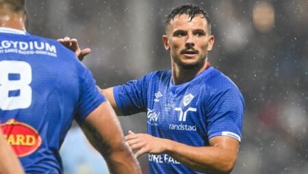Top 14 – Les notes de Vannes – Castres : Francisco Gorrissen roi des airs, Pierre Popelin réussit son retour