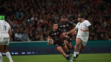 Top 14 – Les notes de Toulouse – Toulon : Un Ange Capuozzo avion dans le ciel toulousain, les arrières toulonnais se noient