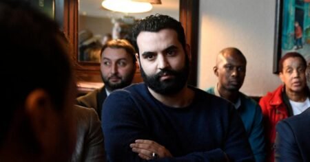 l’humoriste controversé Yassine Belattar présent lors de la visite d’État d’Emmanuel Macron