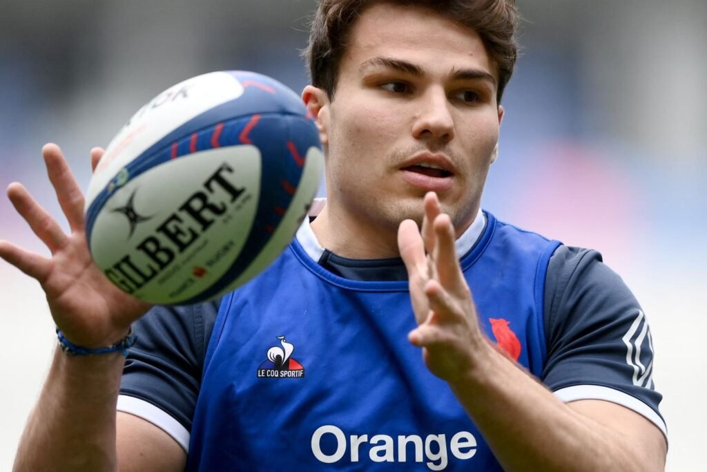 Antoine Dupont de retour et un XV de France renouvelé pour effacer la triste tournée d’été