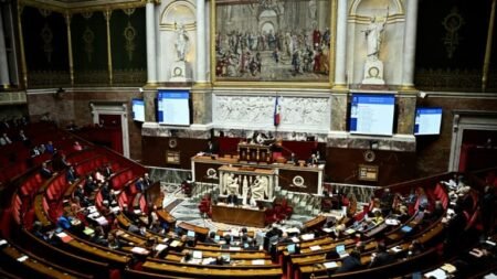 le Nouveau Front populaire va retirer 25% de ses amendements