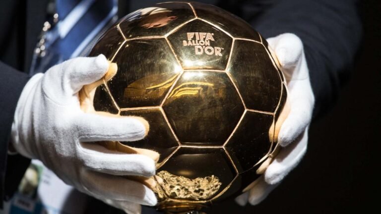 Kylian Mbappé et Harry Kane se partagent le trophée Gerd Müller