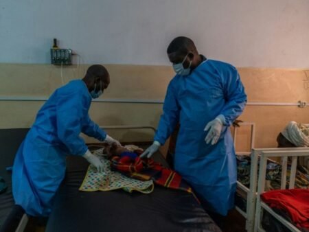 Mpox : les premiers vaccins arrivés en RDC, épicentre de l’épidémie