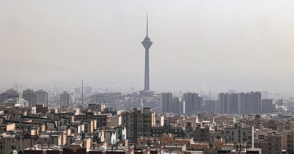 L’armée israélienne mène des «frappes de précision» sur des cibles militaires en Iran