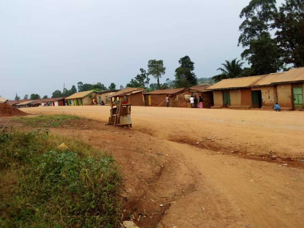 L’entreprise minière SMEC réhabilite des routes de desserte agricole à Irumu