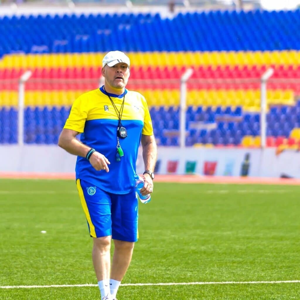Lupopo : Luc Eymael suspendu !