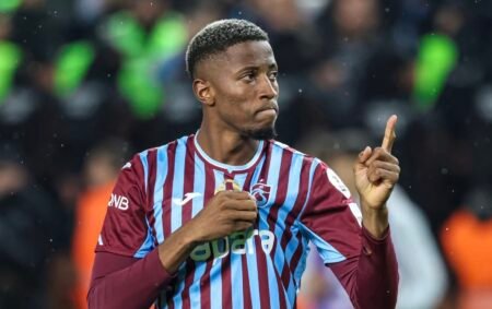 le serial buteur à double visage !