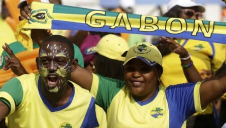 Football au Gabon : origines et évolution, rôle et joueurs connus