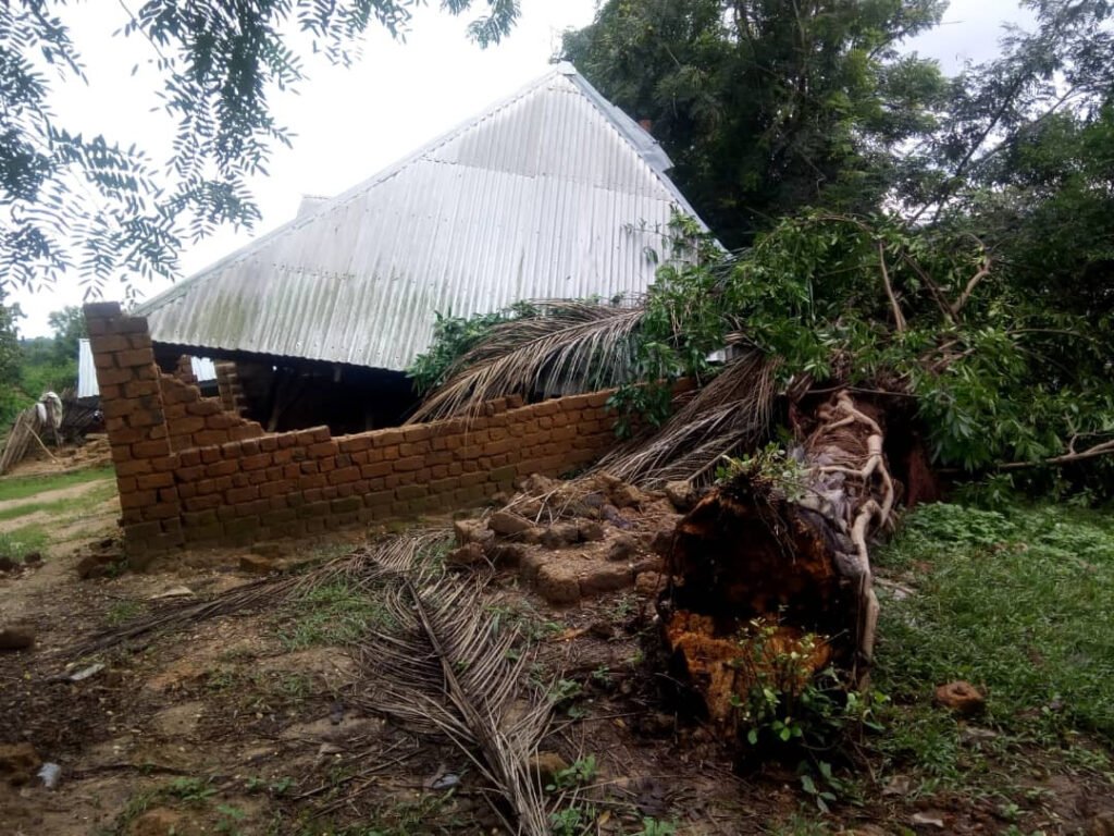 Après la pluie, 4 morts et plus de 2 000 maisons détruites à Kindu