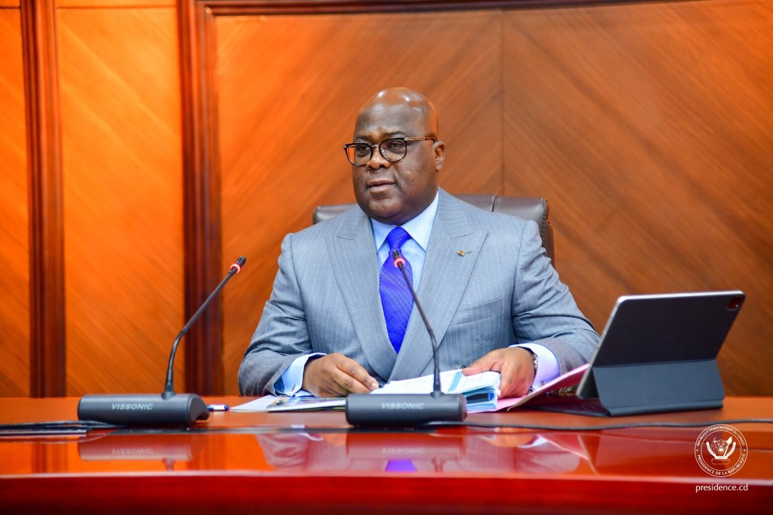 Le réseau Regard du peuple exhorte Félix Tshisekedi à « renoncer au changement de la constitution »