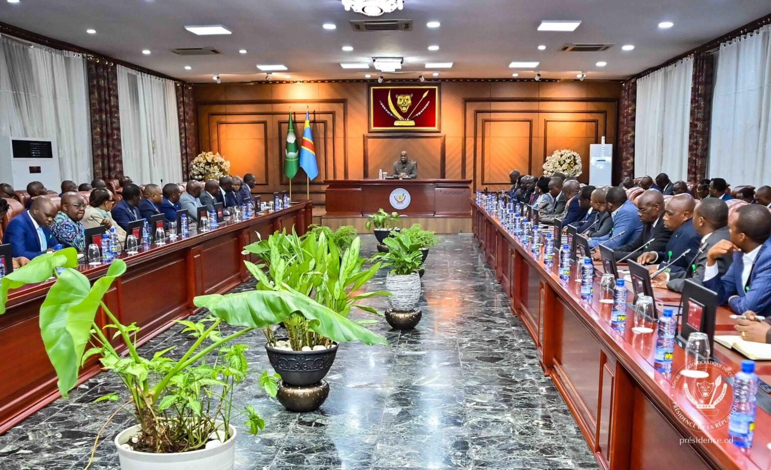 Félix tshisekedi échange avec les élus du nord et sud-kivu Sur des dispositions à prendré pour libérer la partité occuposition par l’armé rwandaise