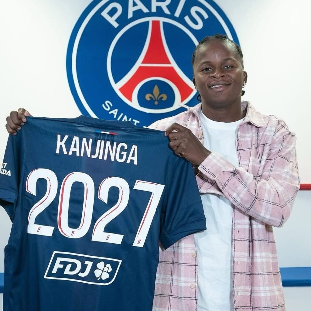 La Footballeuse Congolaise Merveille Kanjinga Rejoint Le PSG