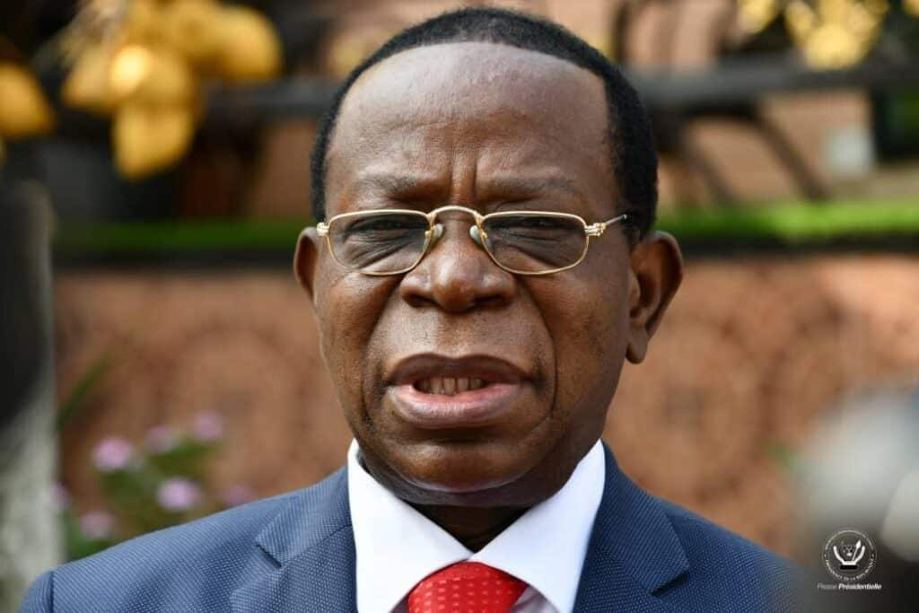 CONSULTATION POLITIQUES: Bahati encourage tshisekedi à explorateur toutes les voies susceptibles de conduire vers la paix