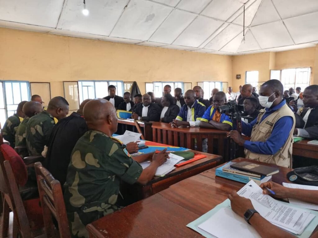 Des Bandits Armés accusés de meurtre et de crime de guerre comparaissente Devant La Justice Militaire à Tchomia