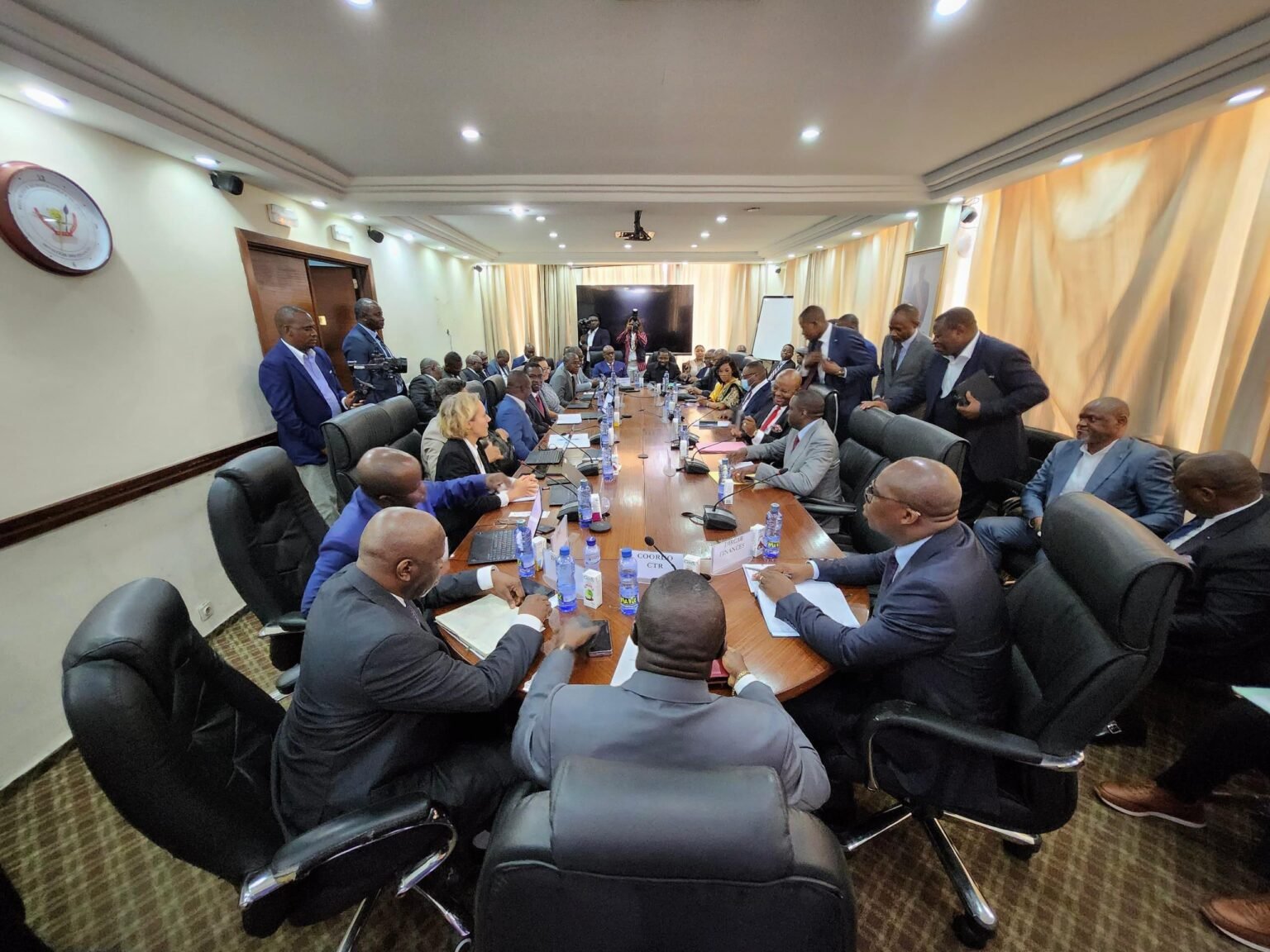 RDC: Le GOUVERNIMENT RÉAFFIRME SA VOLONTÉ DE METRRE EN ŒUVRE LES PROGRAMMES DU FMI