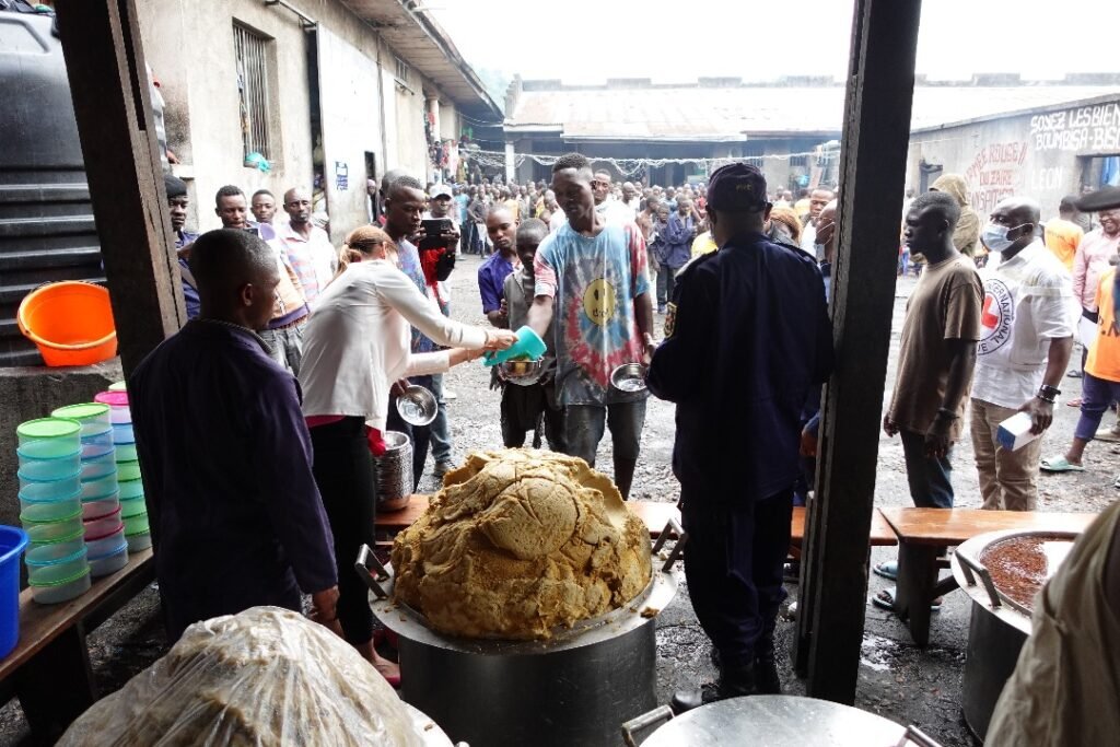 Diminution de la Malnutrition à la Prison Centrale de Bunia Grâce Au Soutien du Cicr