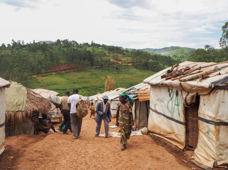 Plus de 1000 Ménages de Personnes DÉPLACES SANS AIDE À BASWAGHA-LUBENENA (BENI)