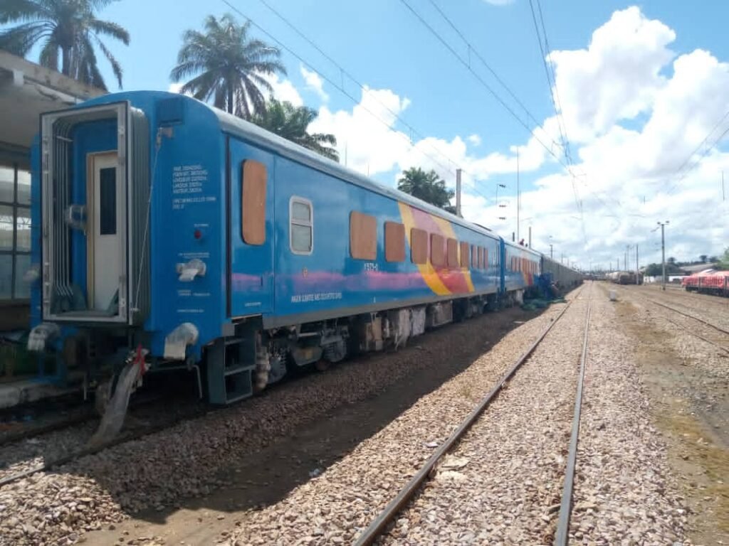 Interruption du trafic Ferroviaire Entre le Grand-Kasaï et le Grand-Katanga à Cause D’UNE ÉNORME ÉROSION