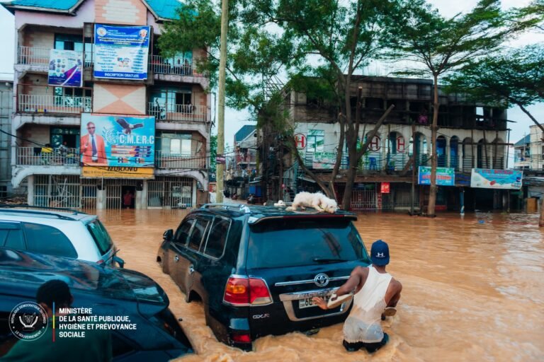 Inondations à Kinshasa: Le Ministère de la Santé Déploie un Dispositif Sanitaire d’urgence