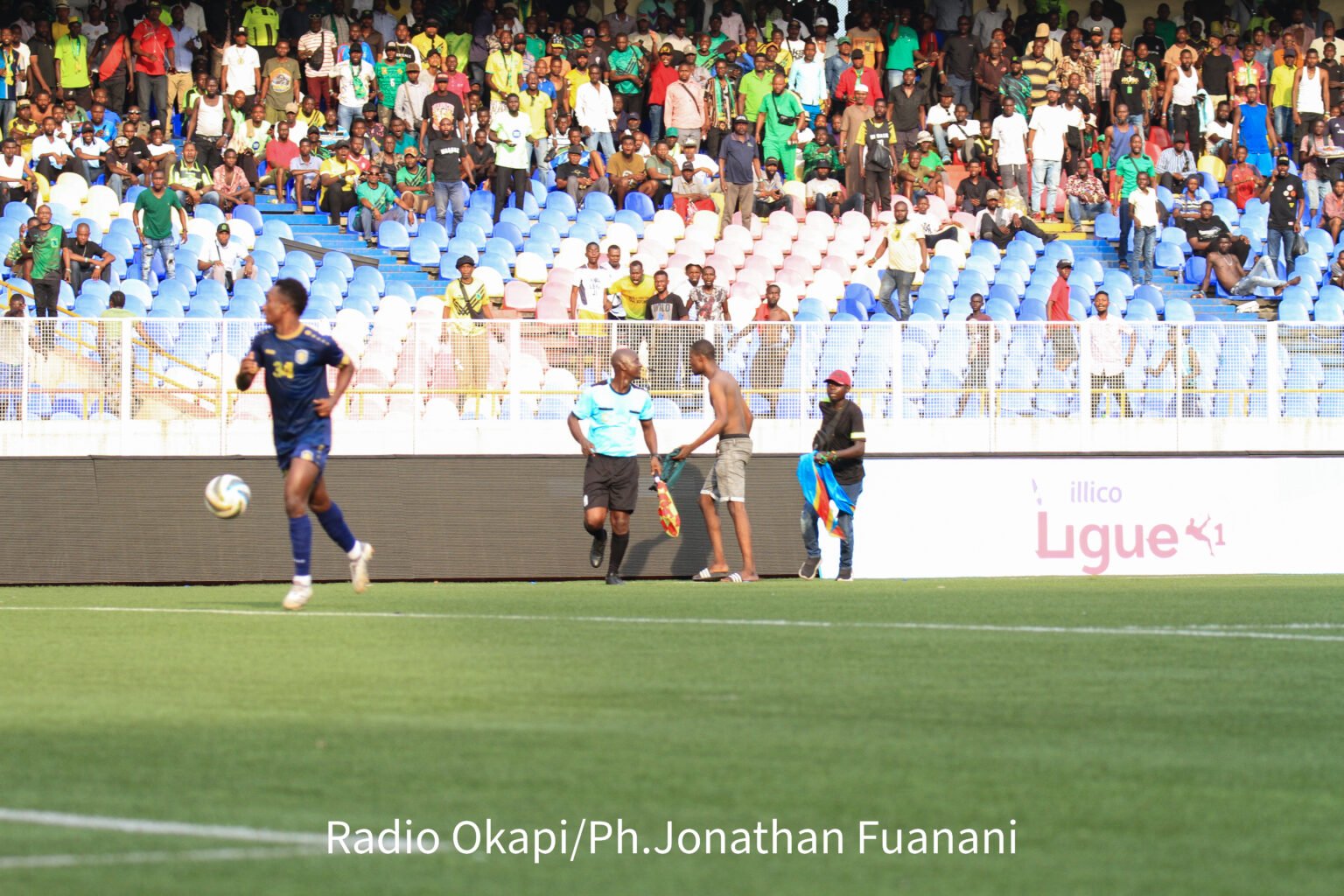 Play-off / Linafoot: Le Match Vclub-Aigles du Congo InterRompu à la Suite D’UN