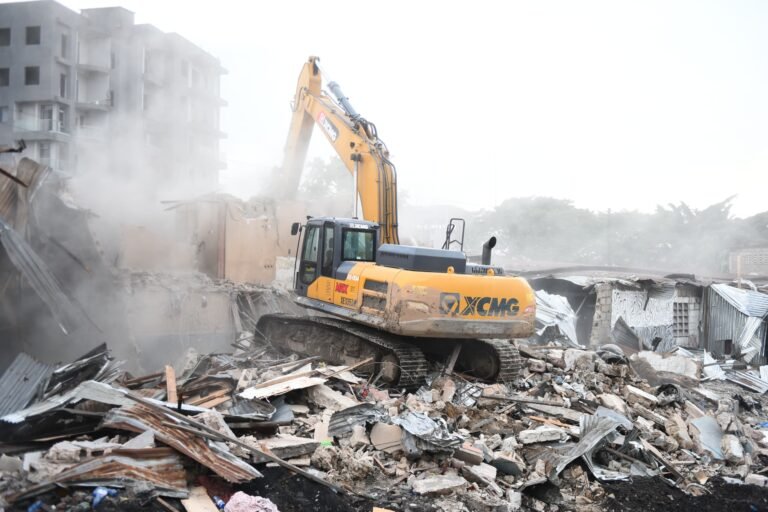 Démolition des Constructions Anarchiques à Kinshasa: De Nombreus Familles Sans Abri