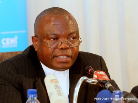 Des ONG appellent à la transparence sur la détention du pasteur Ngoy Mulunda