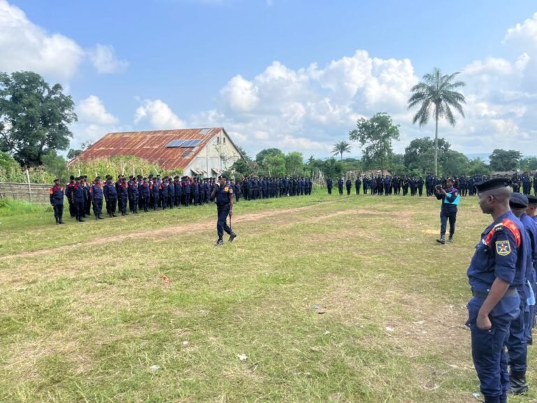 Les policiers mis en garde contre des actes inciviques dans le Mai-Ndombe
