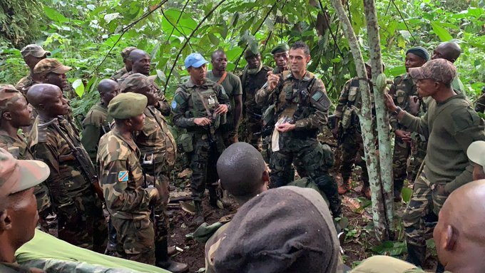 94 MILITAIRES DES FARDC FORMés AUX Techniques de Combat dans la Jungle à Beni