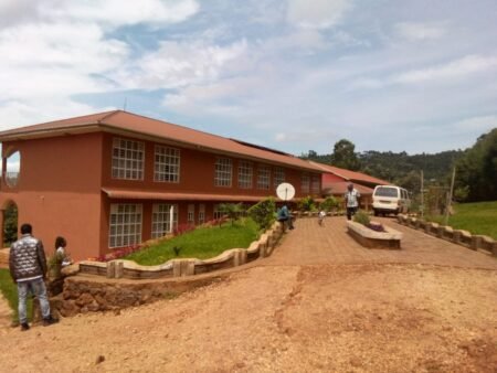 La ministre de l’ESU condamne les mesures du M23 concernant la gestion des universités à Goma