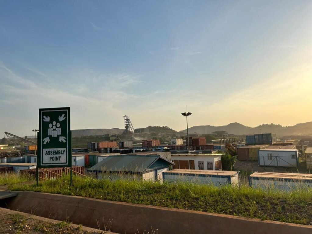 La société civile dénonce une vague d’arrestations sur fond de tensions entre l’entreprise minière Kamoa et les habitants de Kaponda (Lualaba)