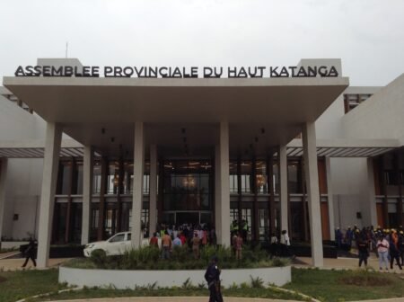 Haut-Katanga: L’opposition Parlementaire Dénonce le Refus d’octroi des Passeports aux opposants