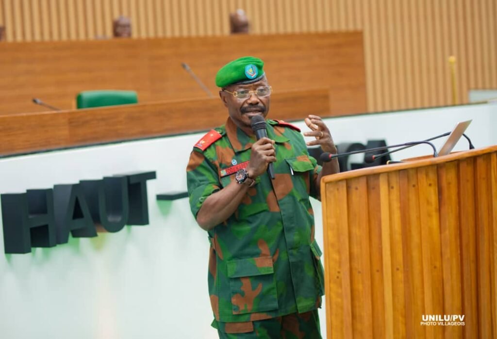 Lubumbashi : la 22e région militaire sensibilise plusieurs centaines de femmes sur les méfaits de la guerre