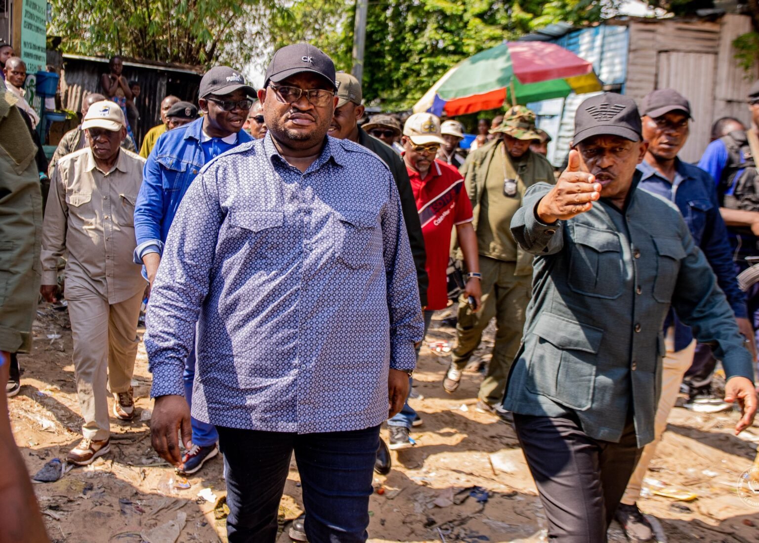 Doudou Fwamba salue l’avancée des travaux de la voirie urbaine de Kinshasa