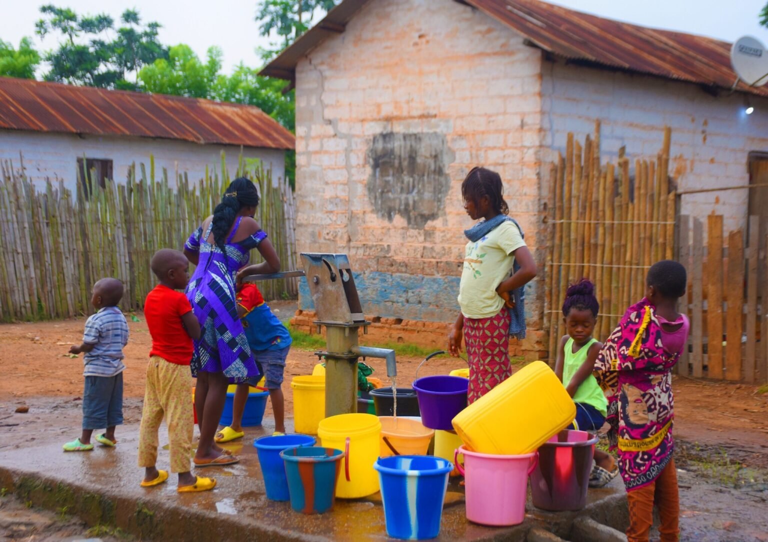 Amélioration du climat social entre la société PHC et les communautés de Lokutu
