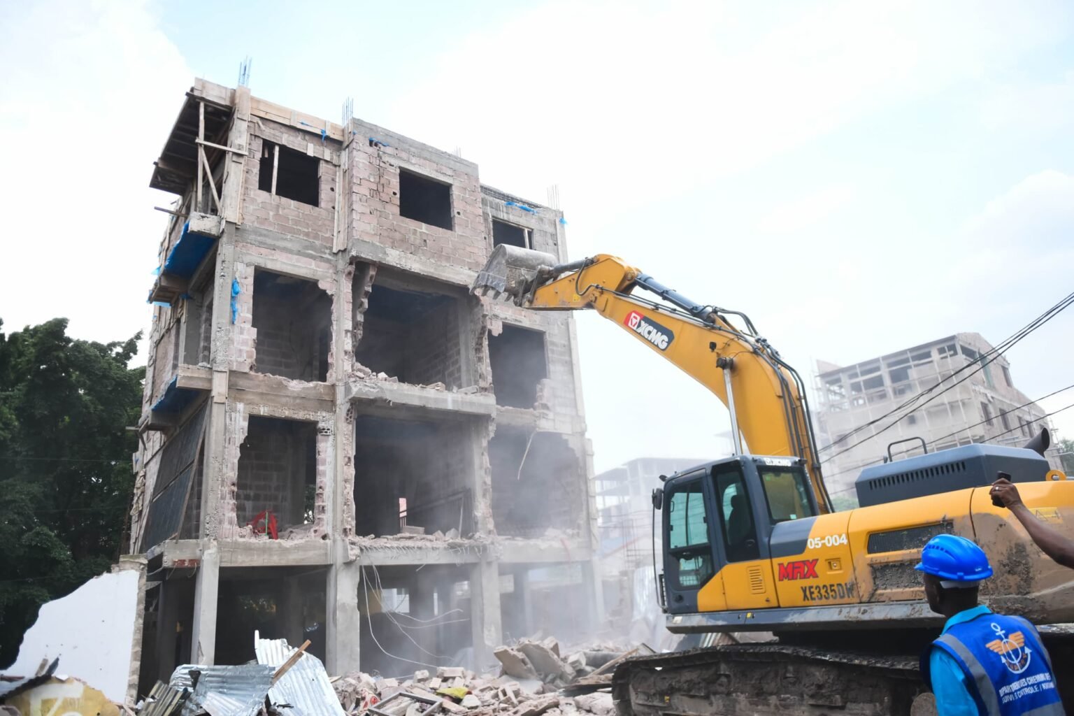 De Nombreux Sans Abris APRRÈS la Démolition des Constructions Anarchiques à Kinshasa