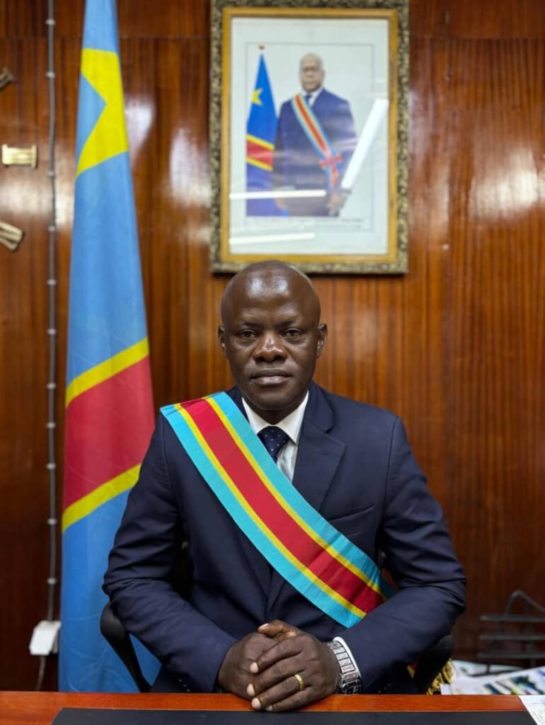 Kinshasa: Le Bourgmestre de Barumbu Agressé par des Militaires de la Force Navale Réclame Justice