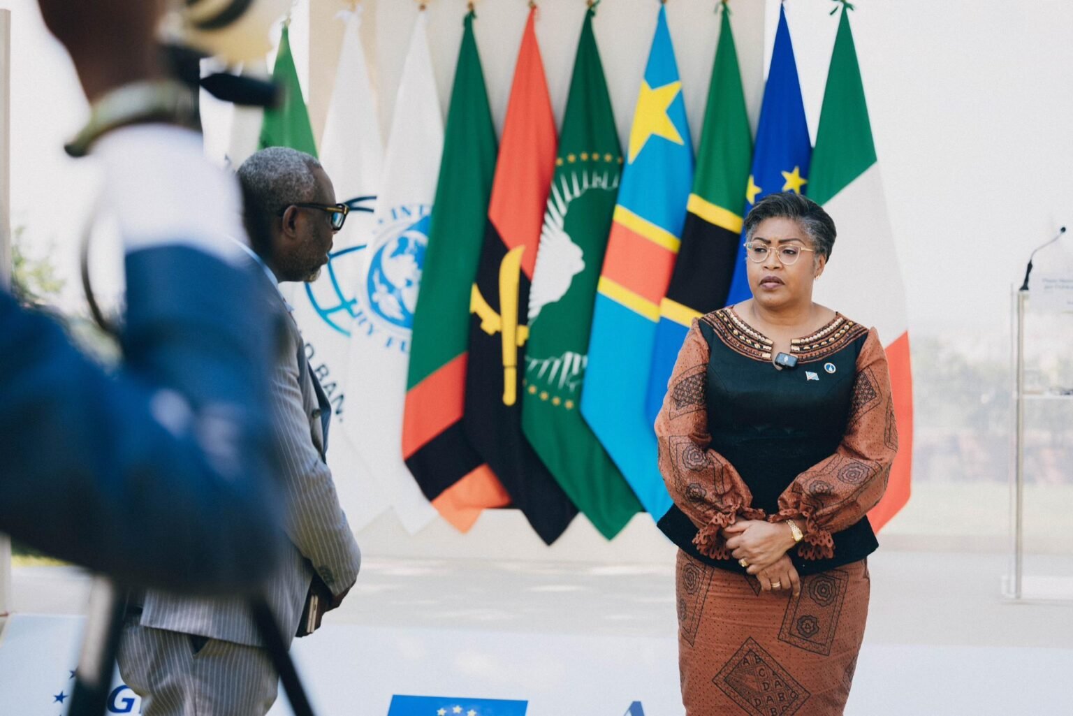 AU SOMMET sur le plan Mattei et le Global Gateway, Judith Suminwa Appelle à un Partenariat Gagnant-Gagnant