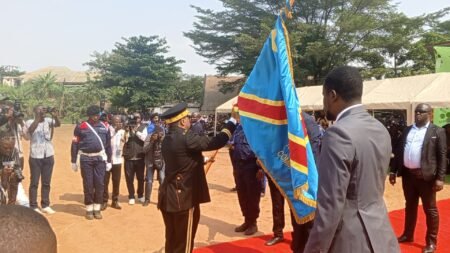 Le Nouveau Chef de la Police du Kongo-central Prend Ses Fonctions