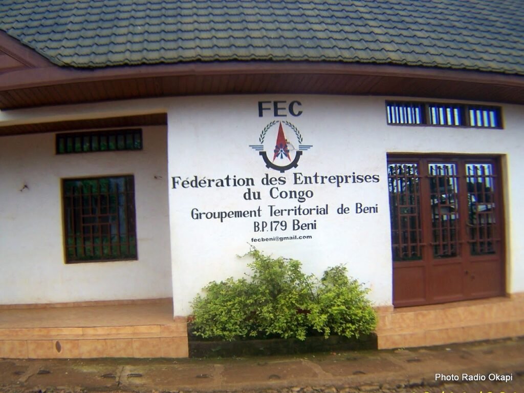 Nord-Kivu : les opérateurs économiques s’engagent aux côtés du gouverneur pour restaurer les infrastructures