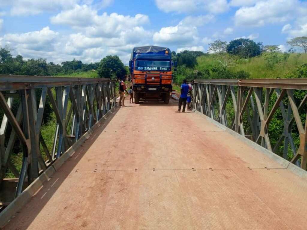 Lancement des travaux de réhabilitation du pont Kamutambayi à Luilu