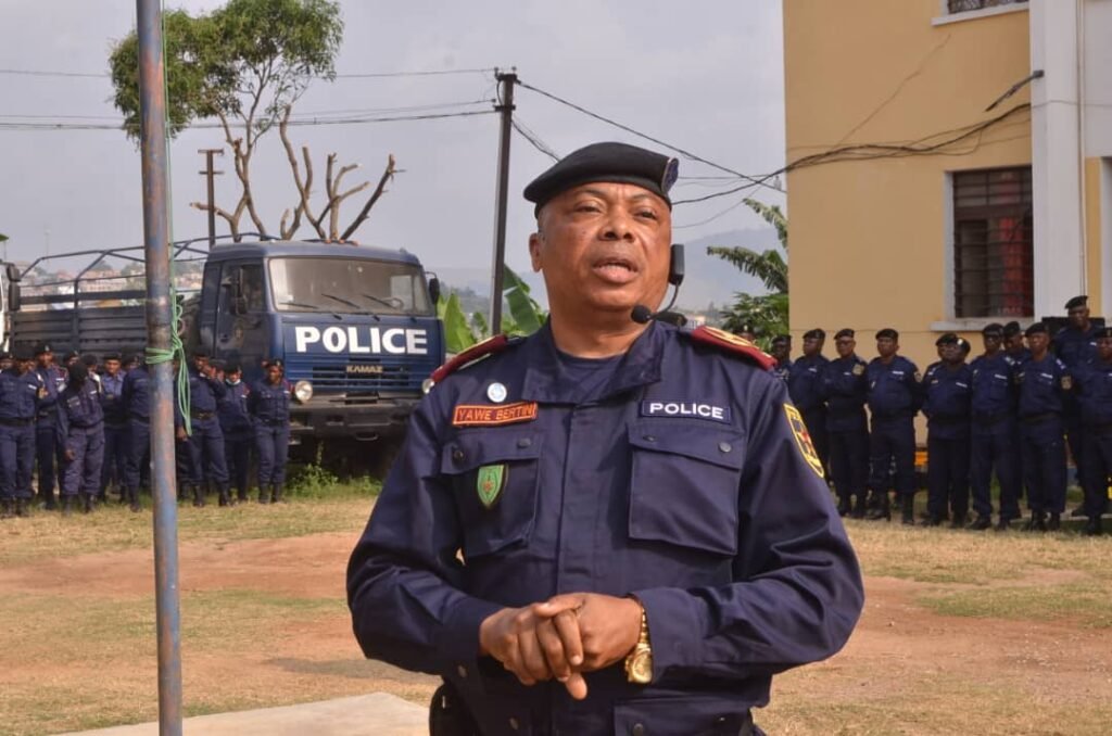 La police criminelle du Kongo-Central dotée d’un lot de menottes