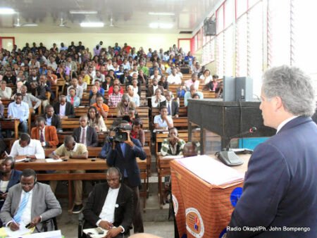 L’ACCÈS À L’EMPLOI DEPUIS L’ENTRÉE EN VIGUEUR DU SYSTÈME D’ENSEIGNATION LMD EN RDC