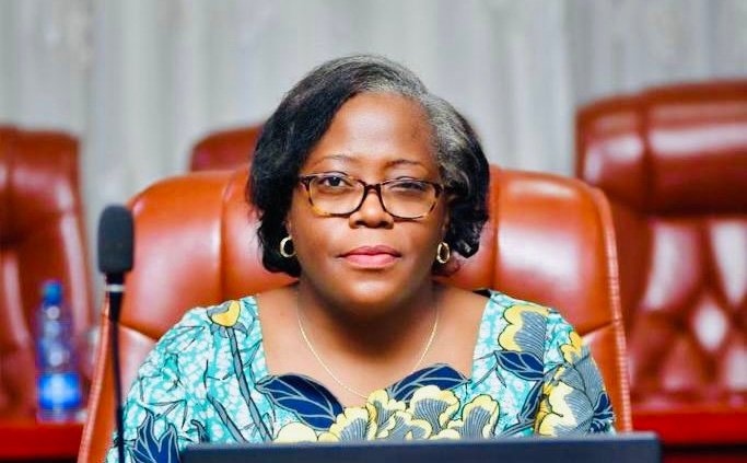 Ligue 1 : la FECOFA ordonne la reprise… mais à quel prix ?