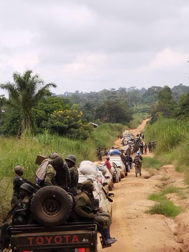 Les FARDC escortent une centaine de véhicules transportant du carburant de Mahagi vers Bunia
