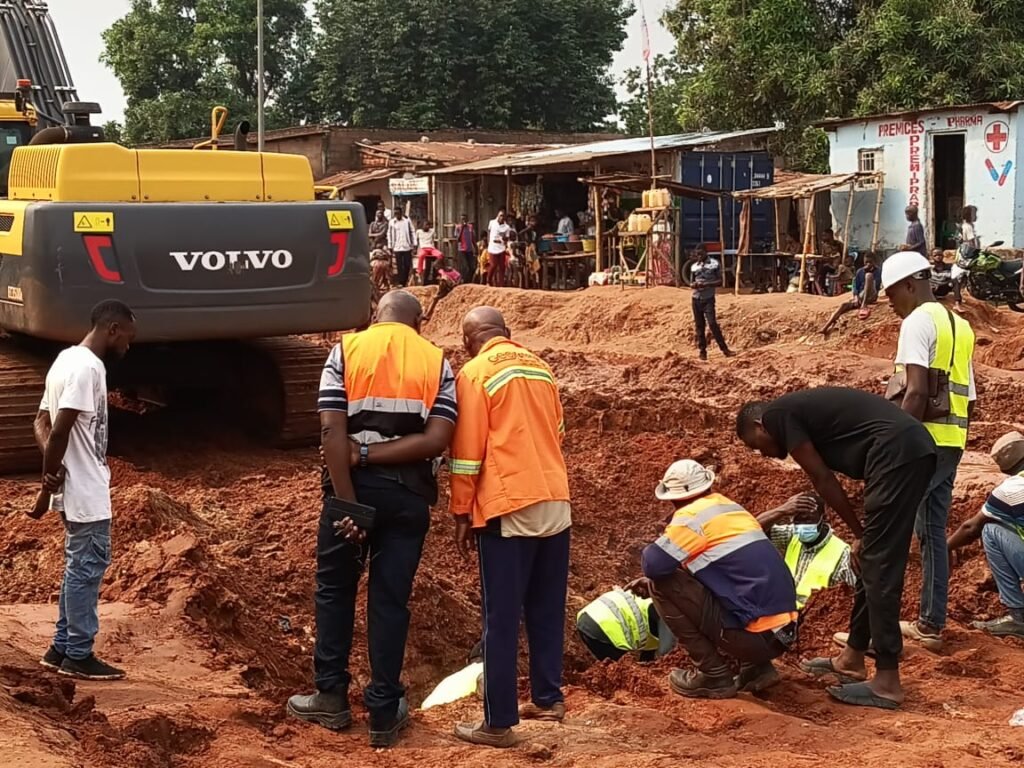 Mbuji-Mayi: Les Poteaux de la Snel Bientôt Délocalisés pour accélérer la modernisation de la rn1