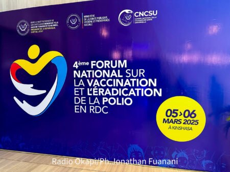 Lutte contre la polio: un jeune ateint de la maladie exhorte les parents à faire vacciner lesfants enfants