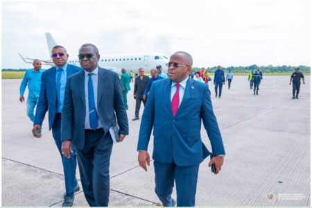 Visite de réconfort du ministre Jacquemain Shabani auprès de plus de 8 000 réfugiés congolais à Brazzaville