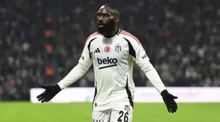Mercato : Arthur Masuaku va rejoindre Noah Sadiki