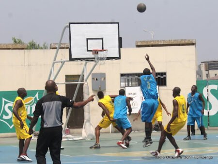 Basket-ball: 500 $ et une bourse d’études Offerts aux vainqueurs du Tournoi Bomoko à Kinshasa